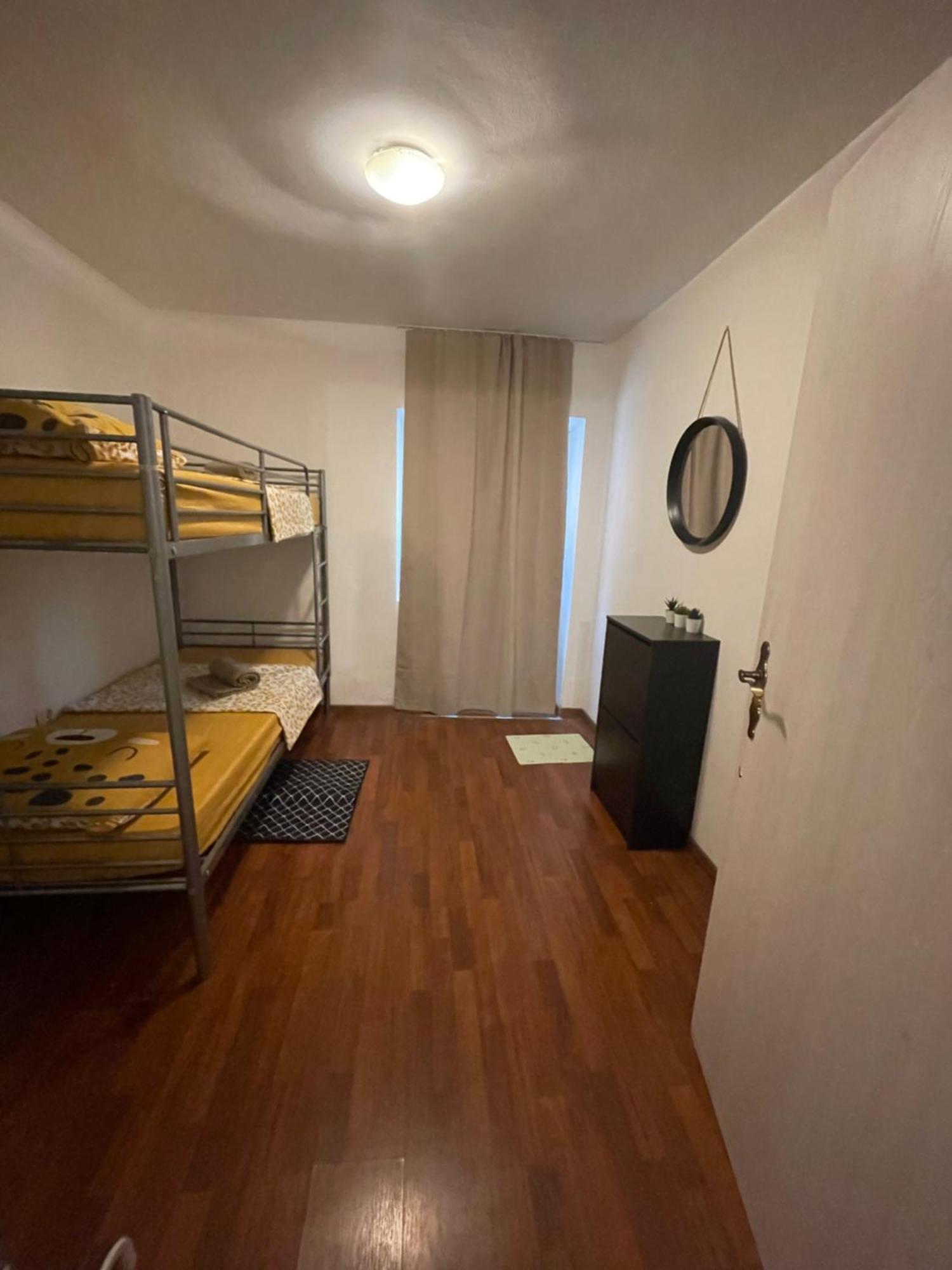 Apartma Ella Koper Exteriör bild